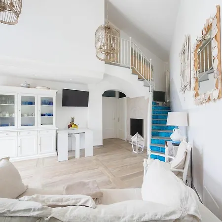 Costanza Amalfi Coast * 마이오리