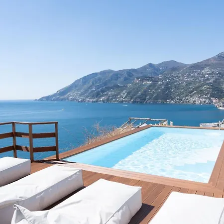 Costanza Amalfi Coast Maiori